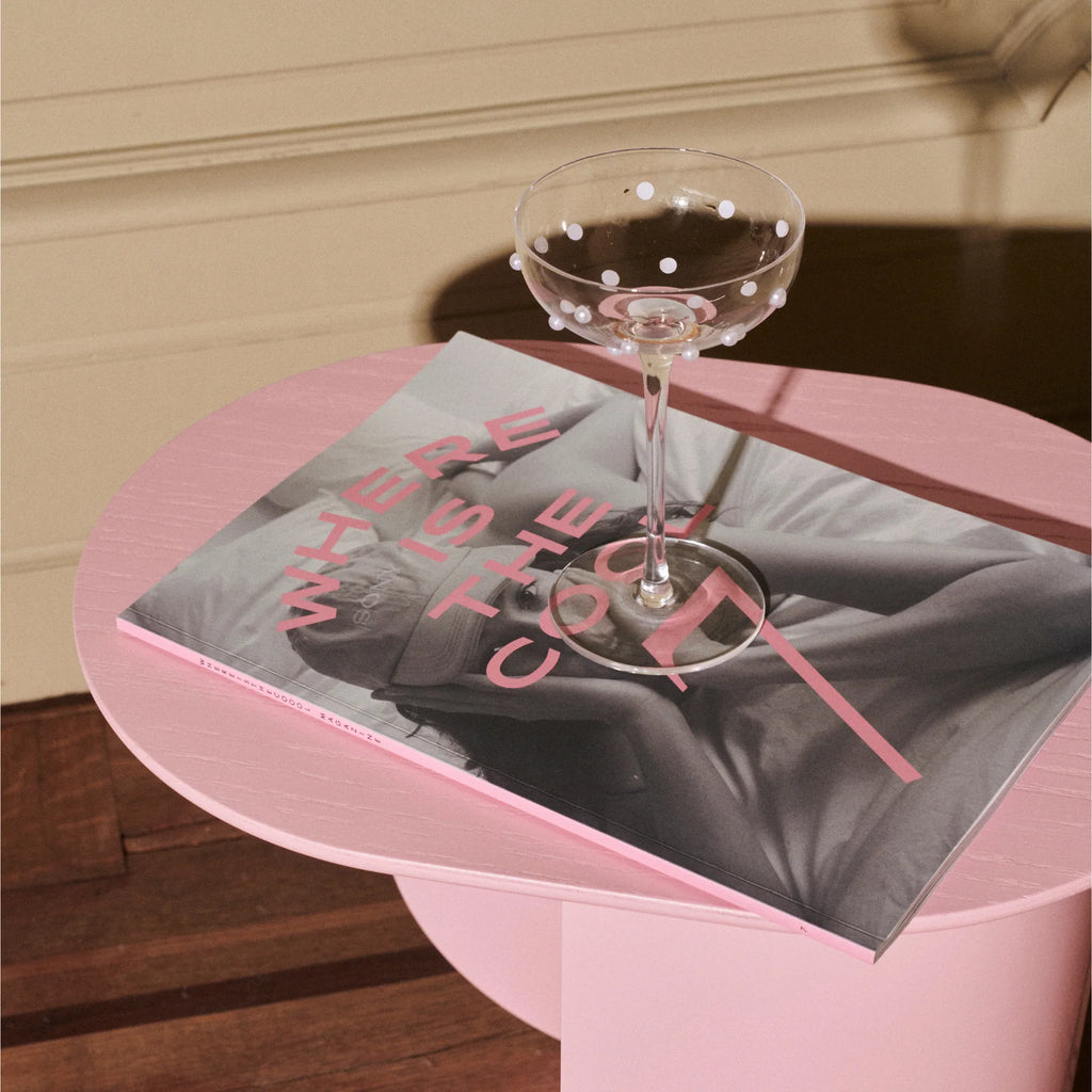 Champagne glass with pearls