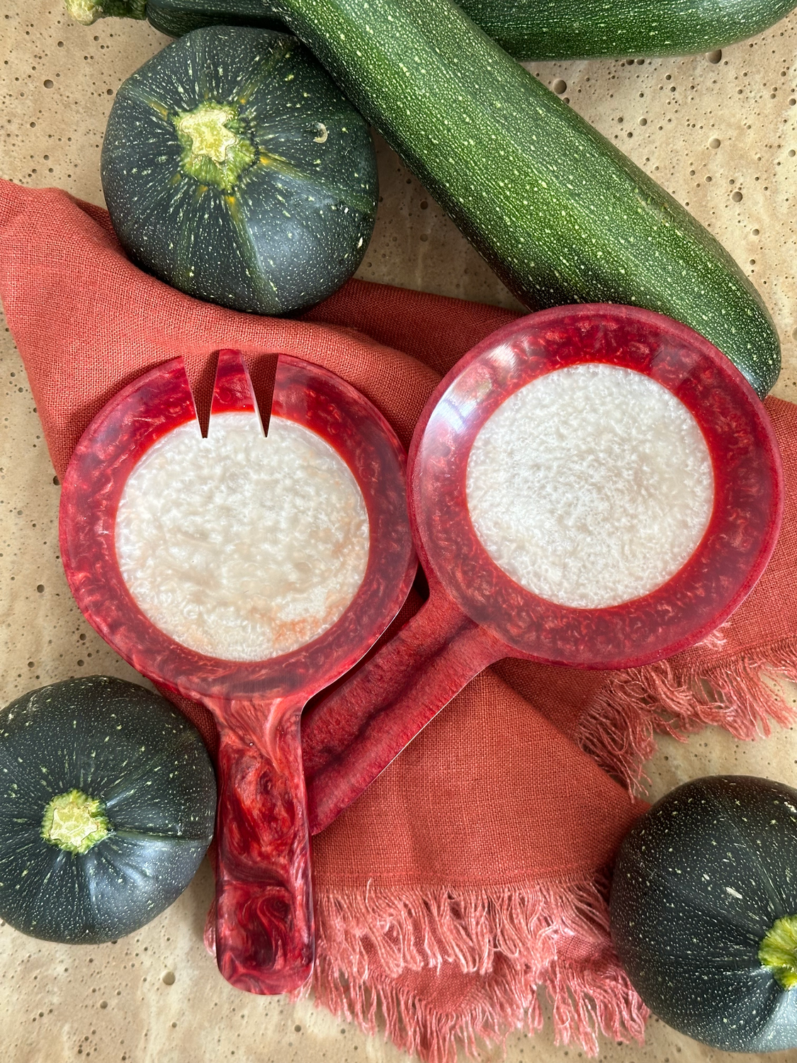 Mixing Hands Burgundy serveerbestek