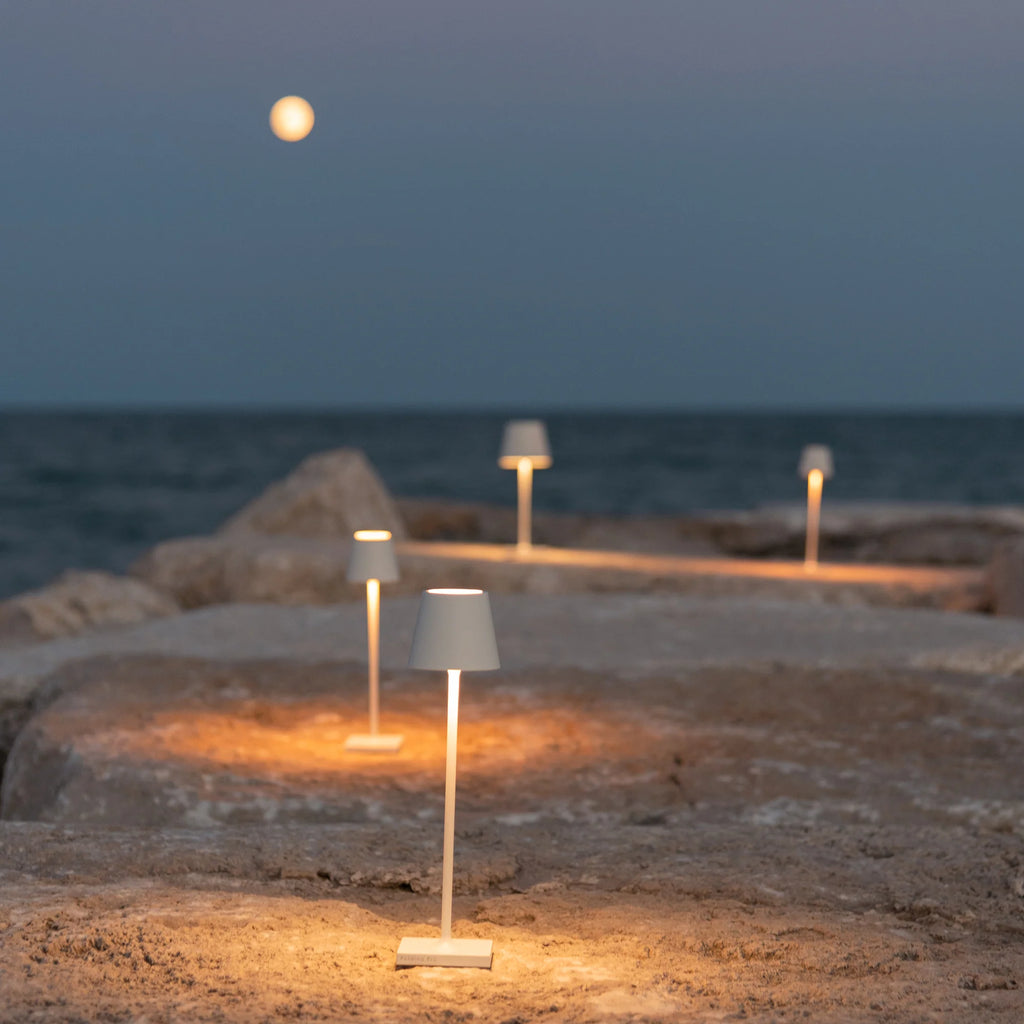 Poldina Micro White Table Lamp – Wireless & Dimmable