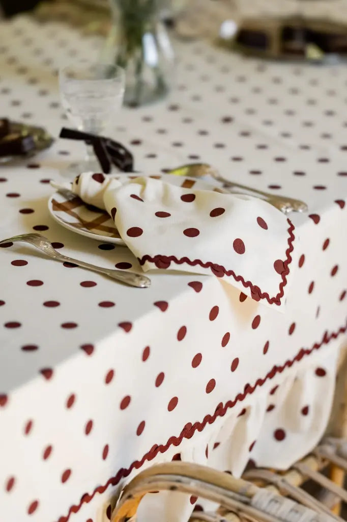 Stoffen servetten Paulette Brown met bruine polkadots (set van 2)